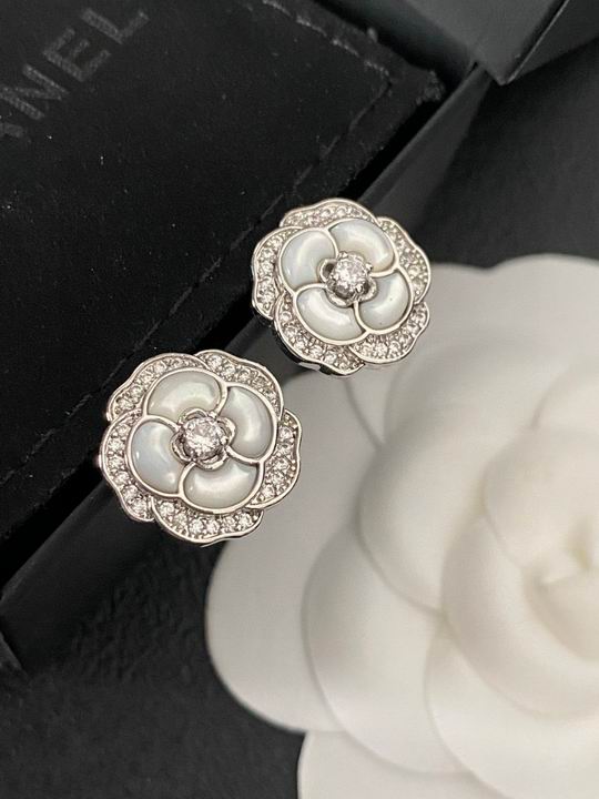 Chanel earring 11lyh590